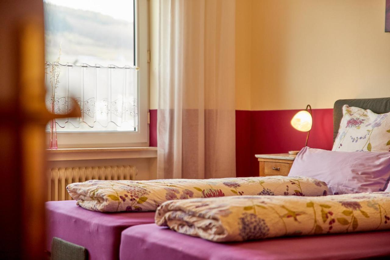 Ferienwohnung-Vinothek Keifer Kinheim Екстериор снимка